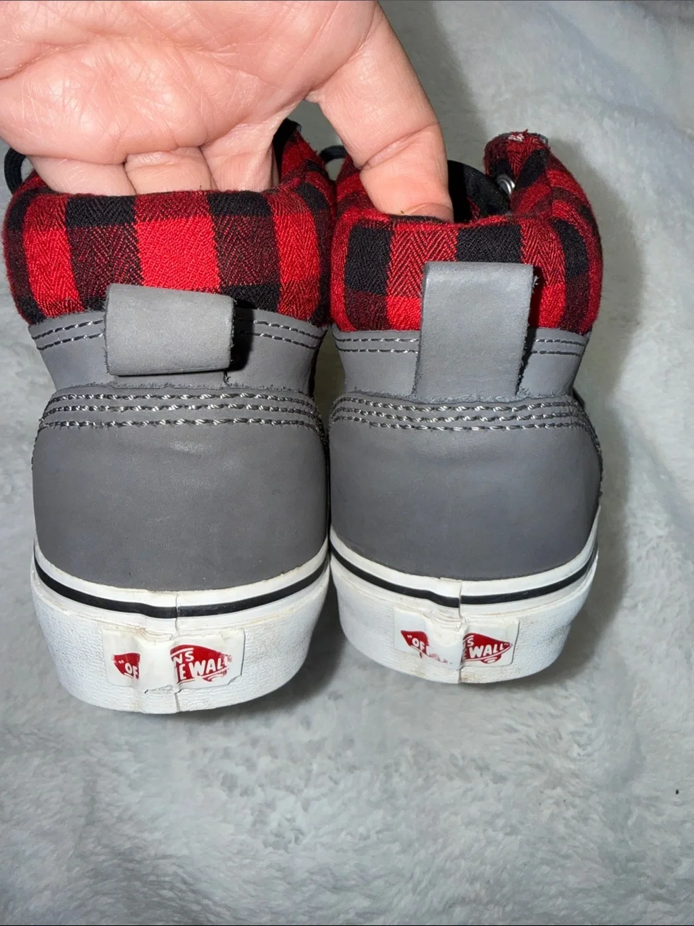 Vans Era Hi MTE Kids Grey High-Top Sneakers with Red Plaid Collar